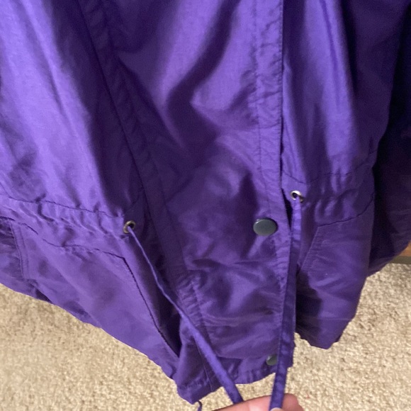 Purple Coat size Large - Picture 15 of 16